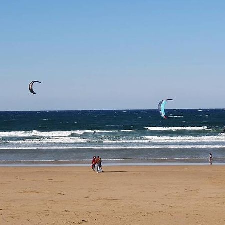 Hendaye: Joli T3, Piscine Et Parking Avec Vue Sur L'Ocean Exterior foto