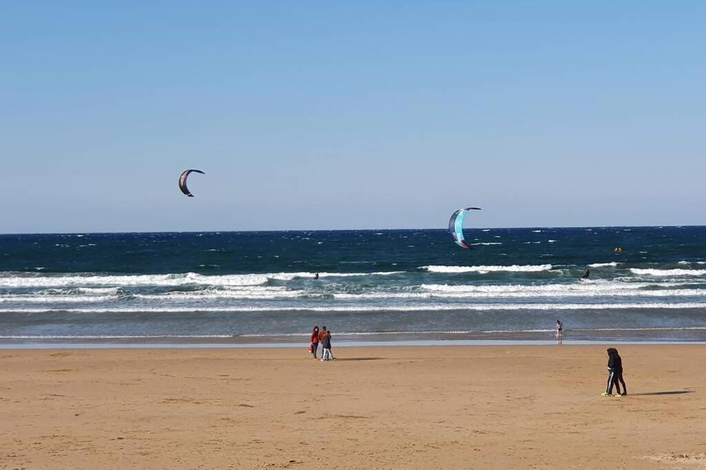 Hendaye: Joli T3, Piscine Et Parking Avec Vue Sur L'Ocean Exterior foto